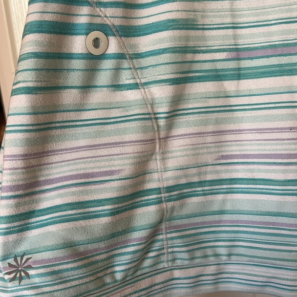 Athleta athletic half zip sweatshirts - Picture 4 of 4